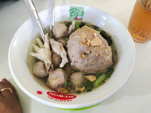 Mie Baso Seroja Putra 5