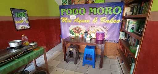 Podo Moro Mie Ayam & Bakso 10