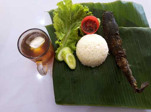 Sukahati Restaurant 5