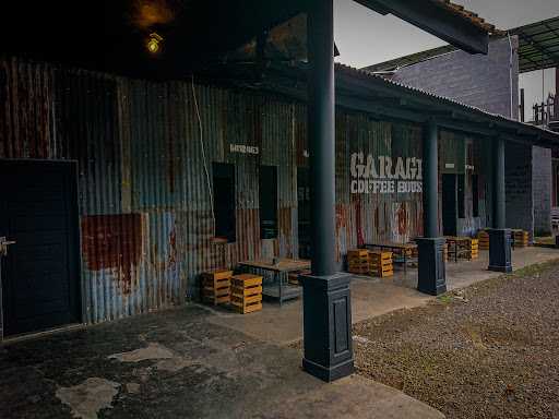 Garage Coffee House 10