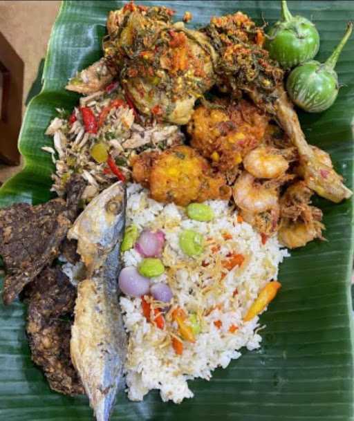 Warung Nasi Ibu Mamat 10