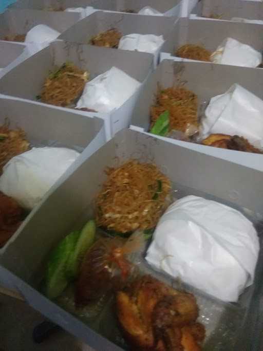 Warung Nasi Ibu Mamat 5