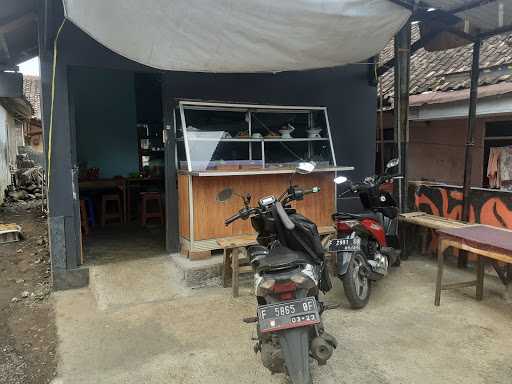 Warung Nasi Ibu Oneng Ciandam 1