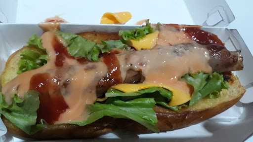 Burger Bangor Sukahati Cibinong 9