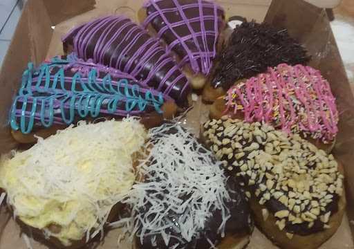 Liza Donuts 2