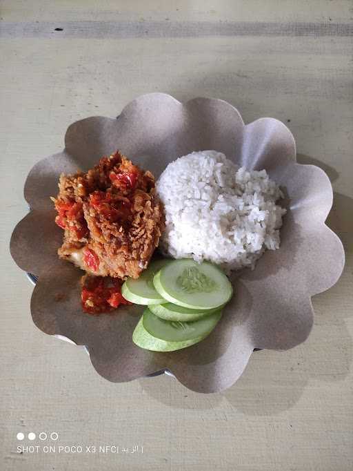 Ayam Geprek & Soto Ayam Soemanto 1