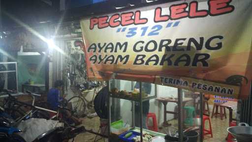 Baso Dan Mie Ayam 312 Sragen 9