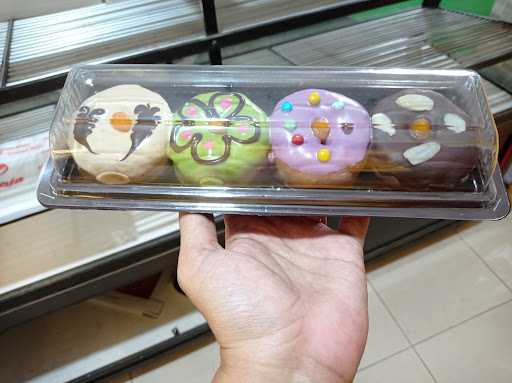 Donat Raja 1