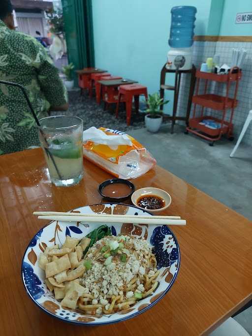 Kopitiam Mugi Barokah 9