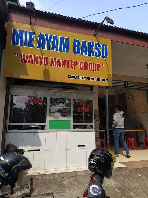 Mie Ayam Bakso Wahyu Mantep Group Pakansari 5