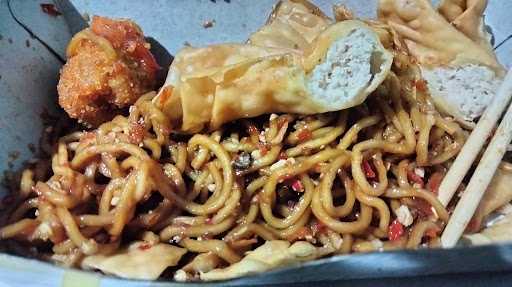 Mie Gacoan Bogor - Cibinong Mayor Oking 5