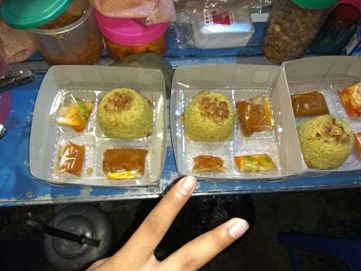 Nasi Uduk Dan Kebuli Bunda Asty 5