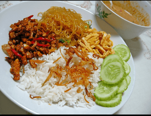 Nasi Uduk Nadira Food 2