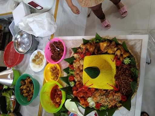 Rumah Makan Bu Hj Nur 6