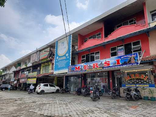 Rumah Makan Mersi 8