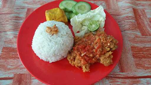 Warung Makan Singgih Resto 10