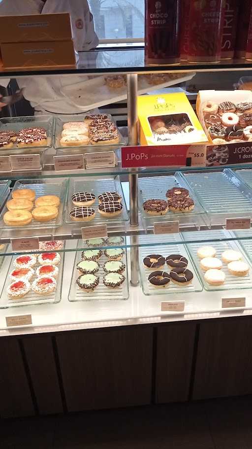 Jco Coffee & Donuts Plaza Metropolitan Tambun 6