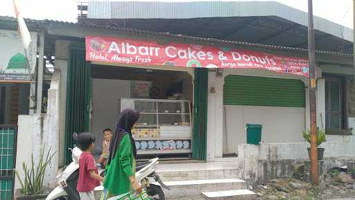 Albarr Cakes & Donuts 3