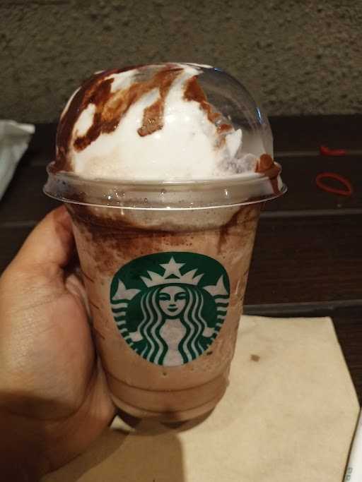 Starbucks - Palem Semi Karawaci 8