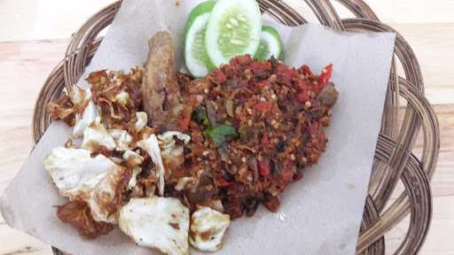 Ayam Gepuk Karawaci 4