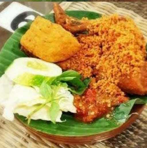 Ayam Penyet Sambal Ijo Bm 10