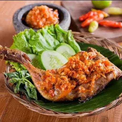 Ayam Penyet Sambel Jontor 4