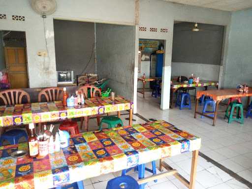 Bakso Lapangan Porci 7