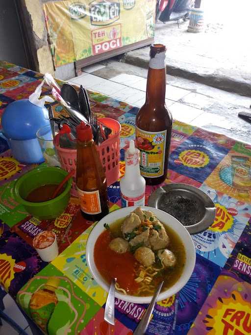 Bakso Lapangan Porci 5