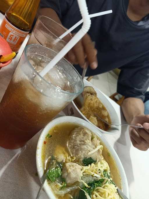 Bakso & Mie Ayam Mbak Fat 3