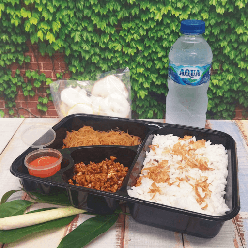 Nasi Uduk Ocie 8