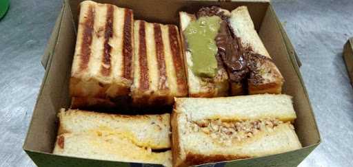 Roti Bakar Temu Sedulur Palem Semi 6