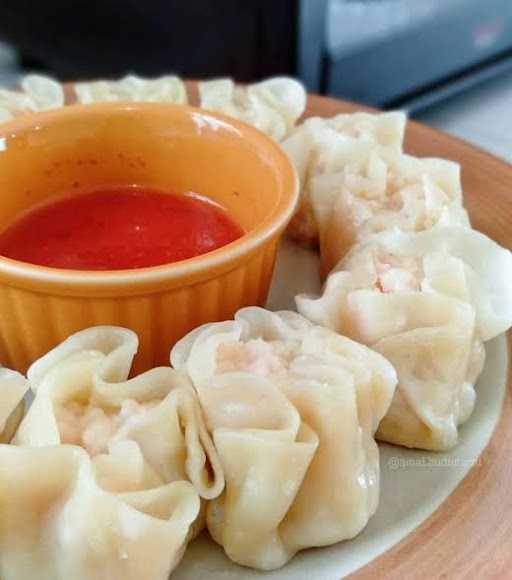 Waroeng Djajan Dimsum Oma Una 2