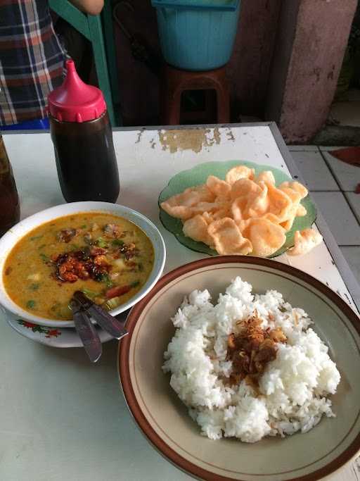 Warung Soto Ibu Hj. Tati 4