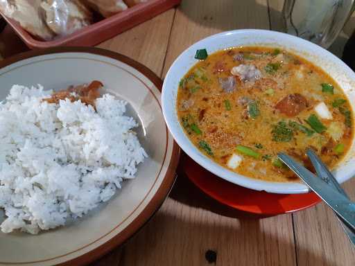 Warung Soto Ibu Hj. Tati 3