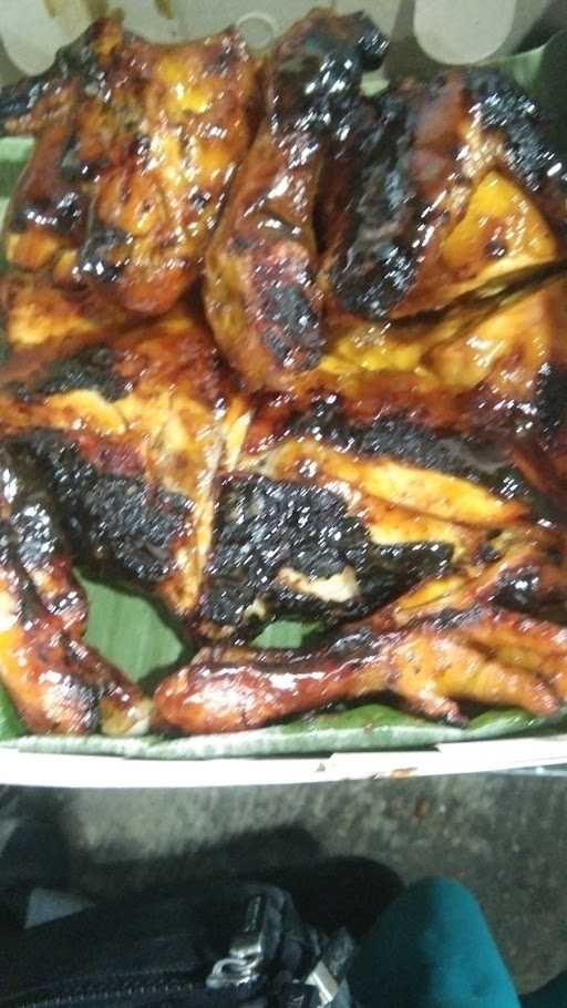 Ayam Bakar Panyileukan 1