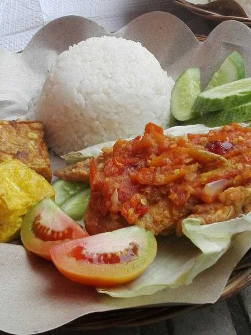 Ayam Geprek Sindang Rereuh 2