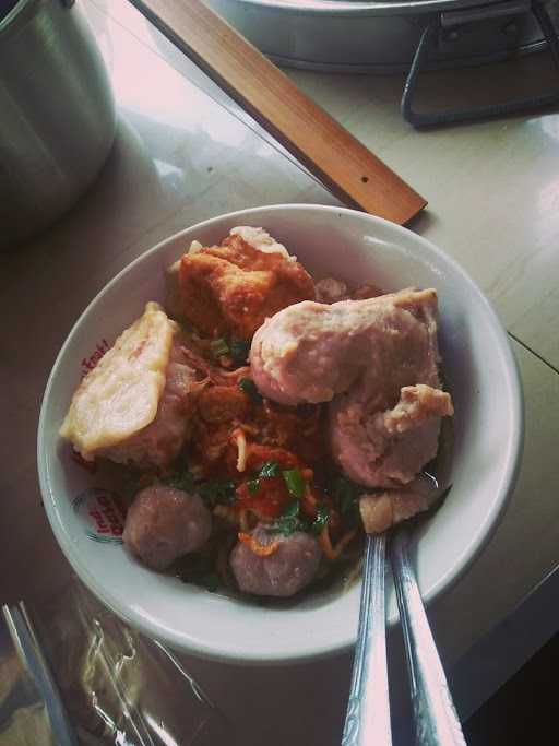 Mie Ayam Bakso Artomoro Mas Gondrong 3