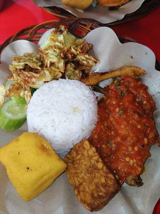 Ayam Penyet Aurel 3