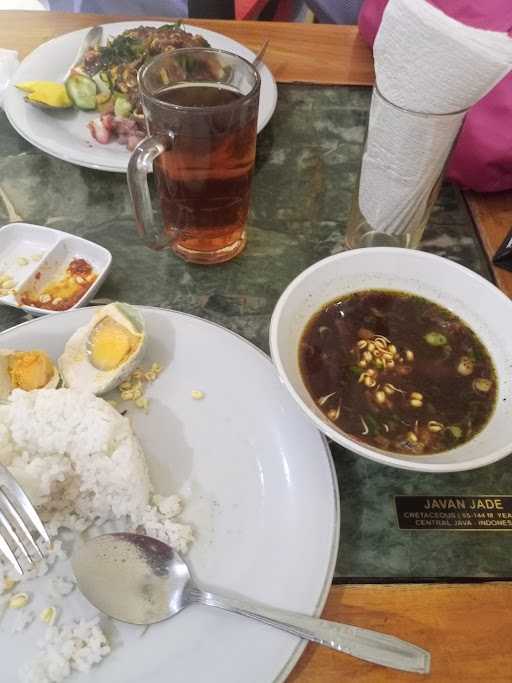 Dark Meat Soup & Hot Salad 6