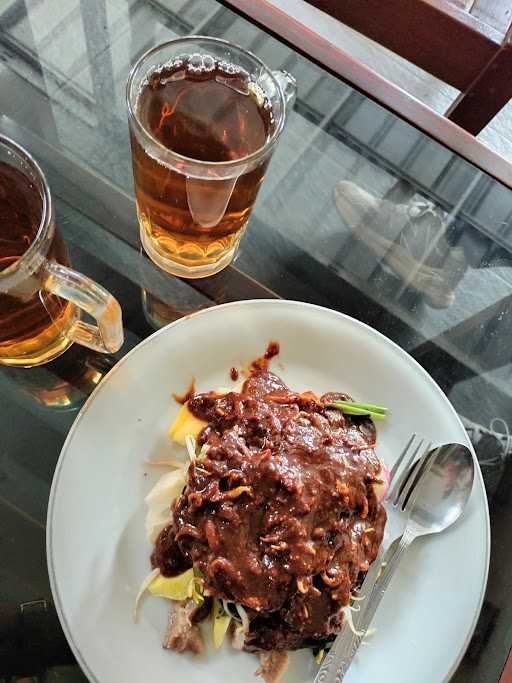 Dark Meat Soup & Hot Salad 7