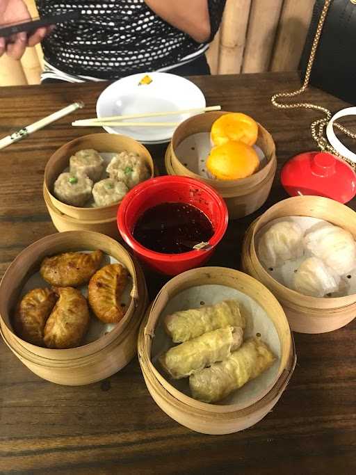 Dimsum Mitoha, Wastukencana Tamansari 3