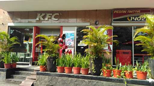 KFC - D'Botanica Bandung 1