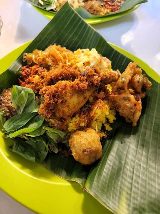 Nasi Kuning Dan Uduk Pandu Ny. Shelvy 9