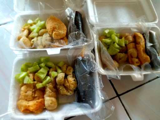 Kedai Pempek Dapur Mama Gaalva 9