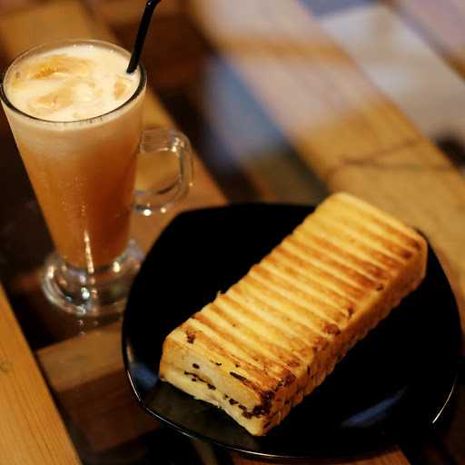 Roti Bakar Mlipirr 1