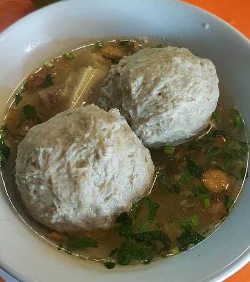 Baso Dan Dimsum Arjuna 2