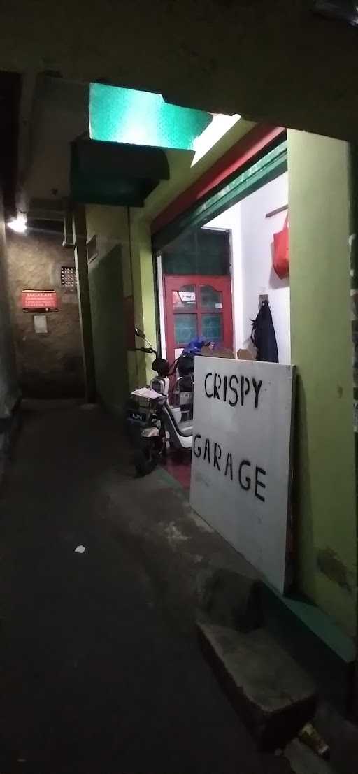 Crispy Garage 5