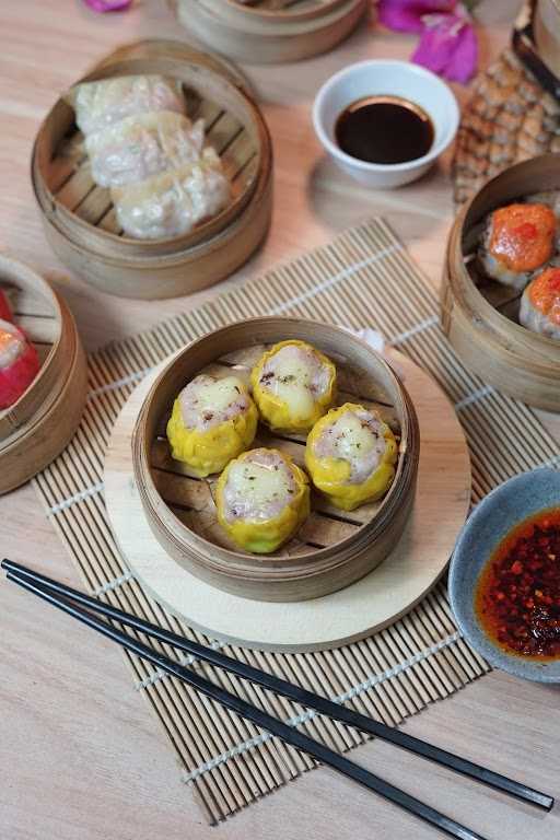 Dallas Dimsum Ciumbuleuit 1