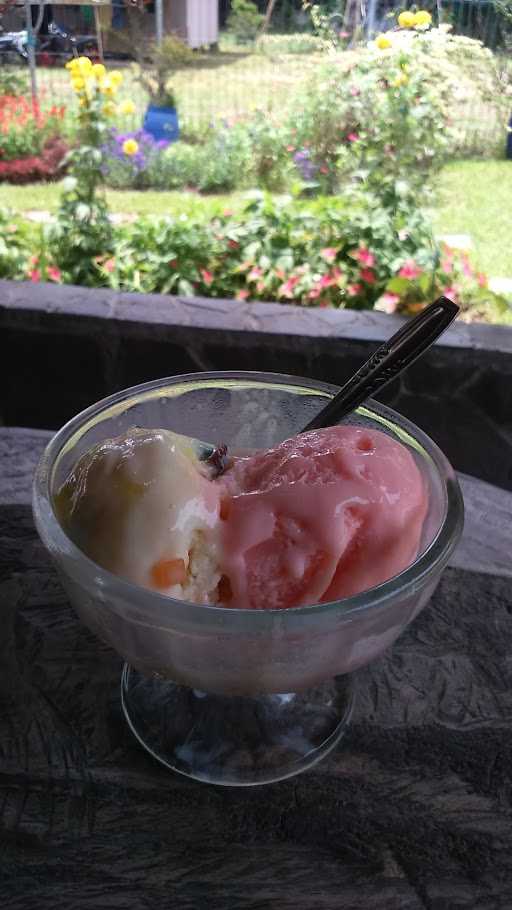 Taman Ice Cream 8