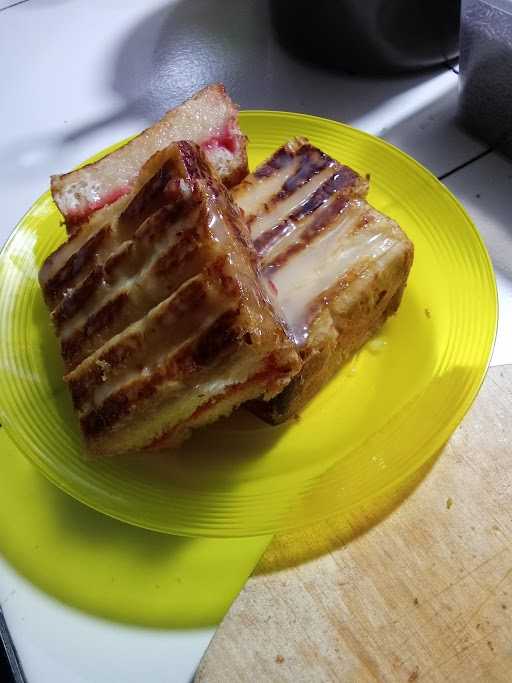 Roti Bakar 88 1